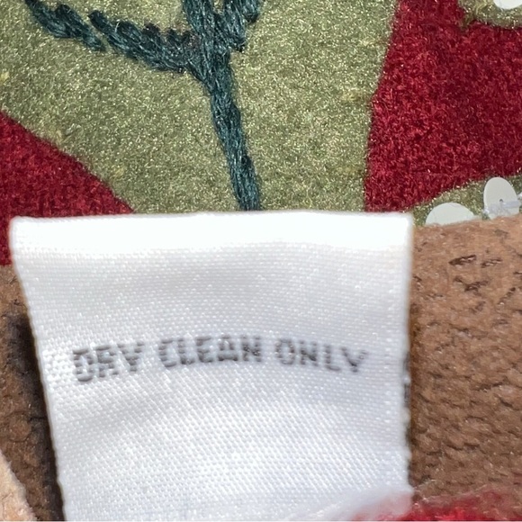 Painted pony red women’s full zip Christmas cropped jacket size medium - Picture 9 of 16